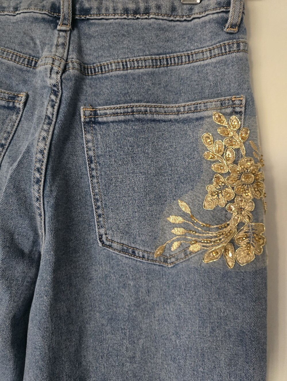Embellished Light Blue High-Waist Wide-Leg Stretchy Jeans Size Small - Picture 9 of 13